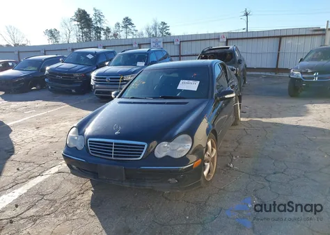 2004 Mercedes-Benz C 230 Kompressor Sport/Sport z USA, uszkodzony, nr VIN WDBRF40J64F491696